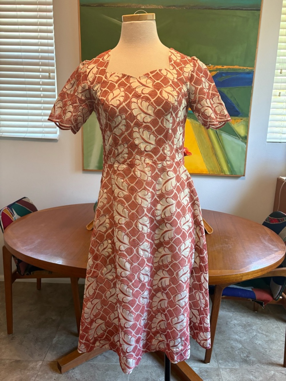 Vintage 60s Pink Floral Fit-and-Flare Dress with Short Sleeves